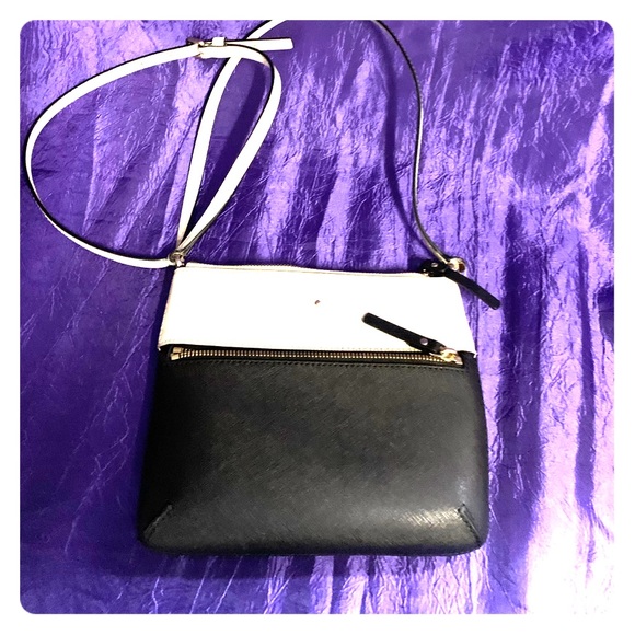 Kate Spade purse - Picture 1 of 3